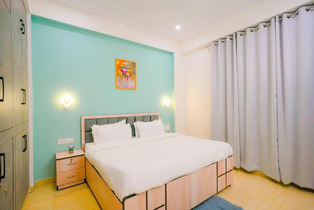 Apartment Sky Port Bhk Netflix Prime Wi-fi Rooftop