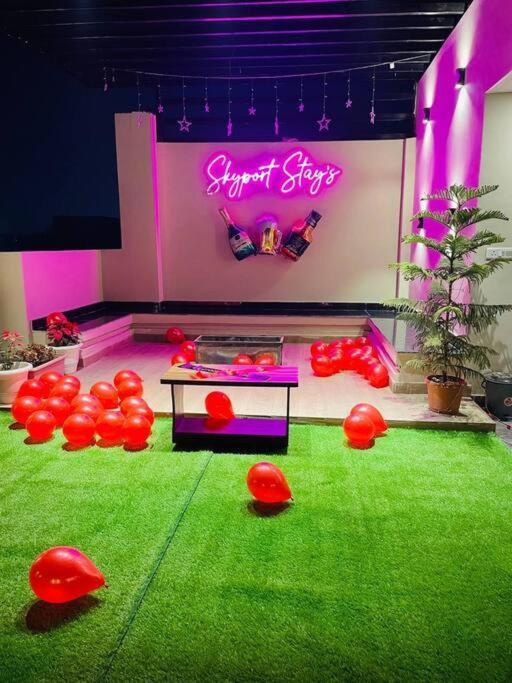 Sky Port Bhk Netflix Prime Wi-fi Rooftop * Jaipur