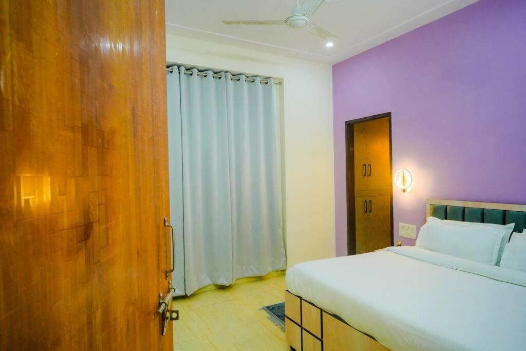 Sky Port Bhk Netflix Prime Wi-fi Rooftop Jaipur