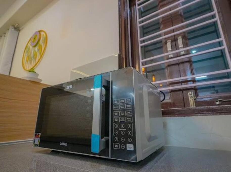 Apartment Sky Port Bhk Netflix Prime Wi-fi Rooftop *