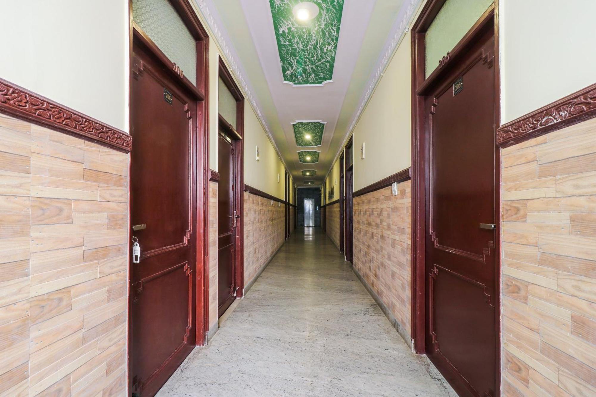 Collection O Jaipur Railway Junction Formerly Vijeet Palace Jaipur