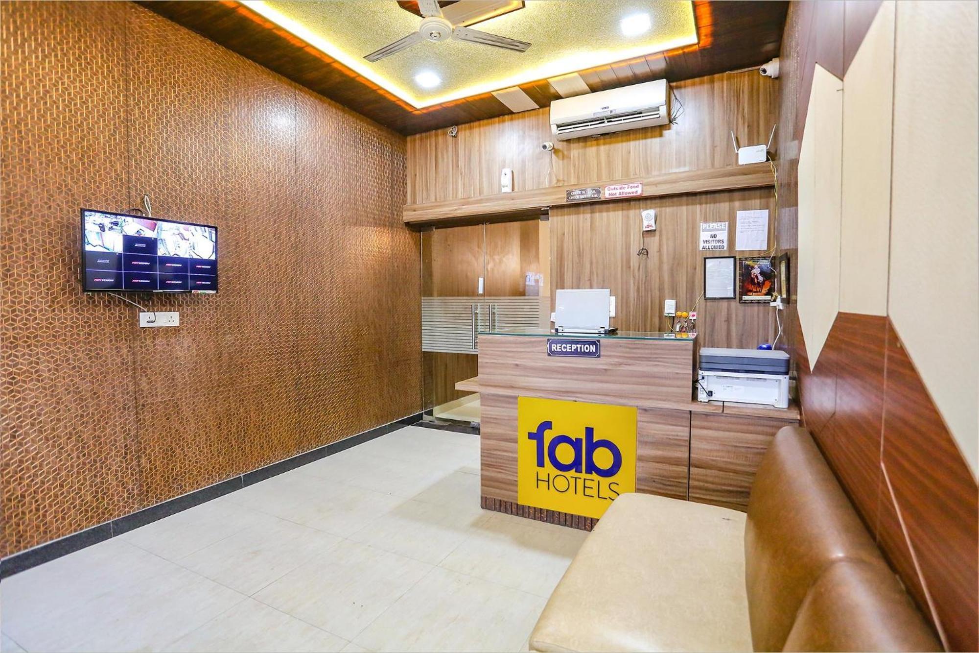 Hotel Fabhotel Season Park 2 3*