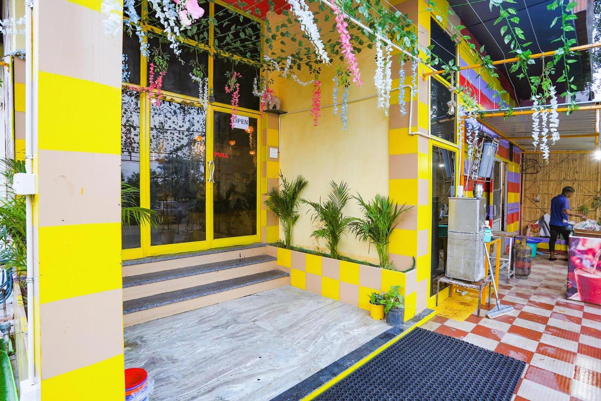 Collection O 62269 Elegant Hotel Jaipur