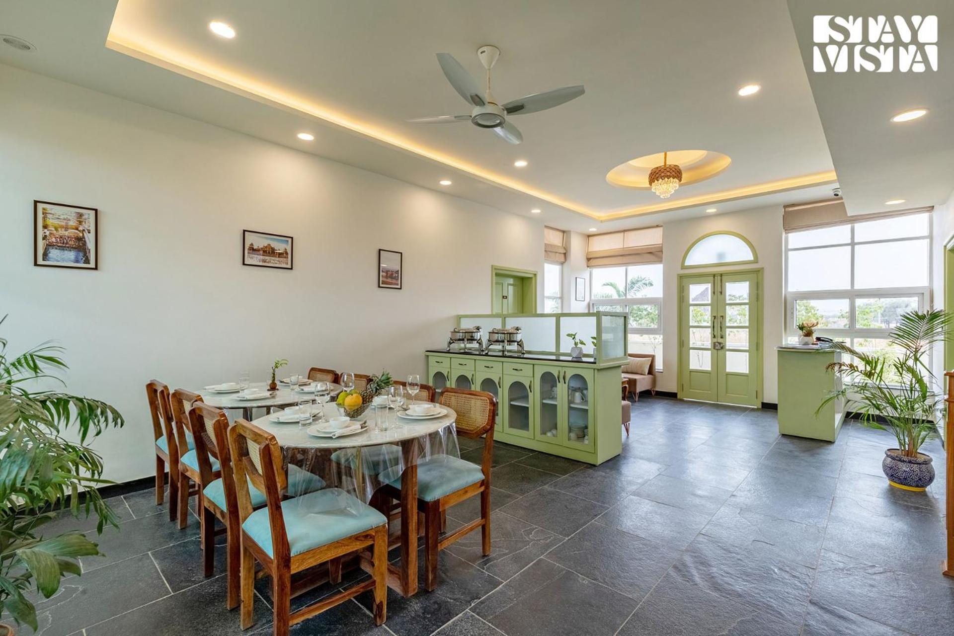 Free Birds Nest With Pvt Pool & Garden At By Stayvista Villa Jaipur