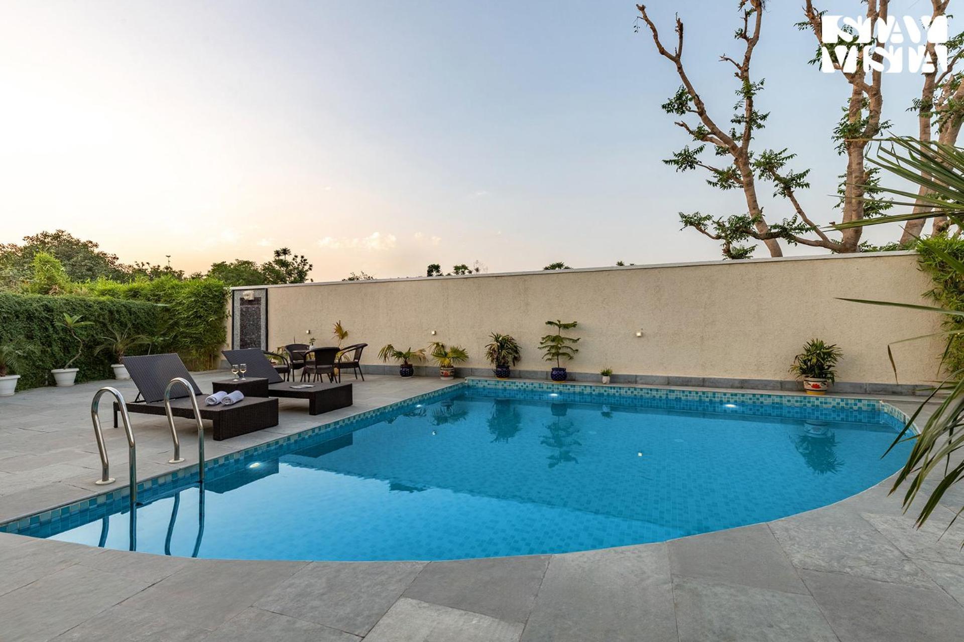 Free Birds Nest With Pvt Pool & Garden At By Stayvista