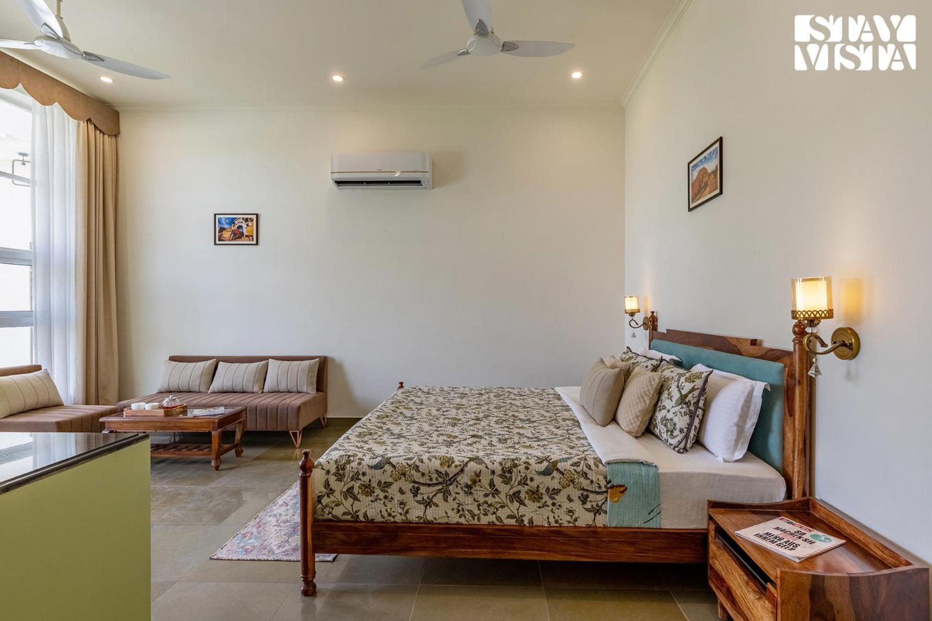 Free Birds Nest With Pvt Pool & Garden At By Stayvista Jaipur