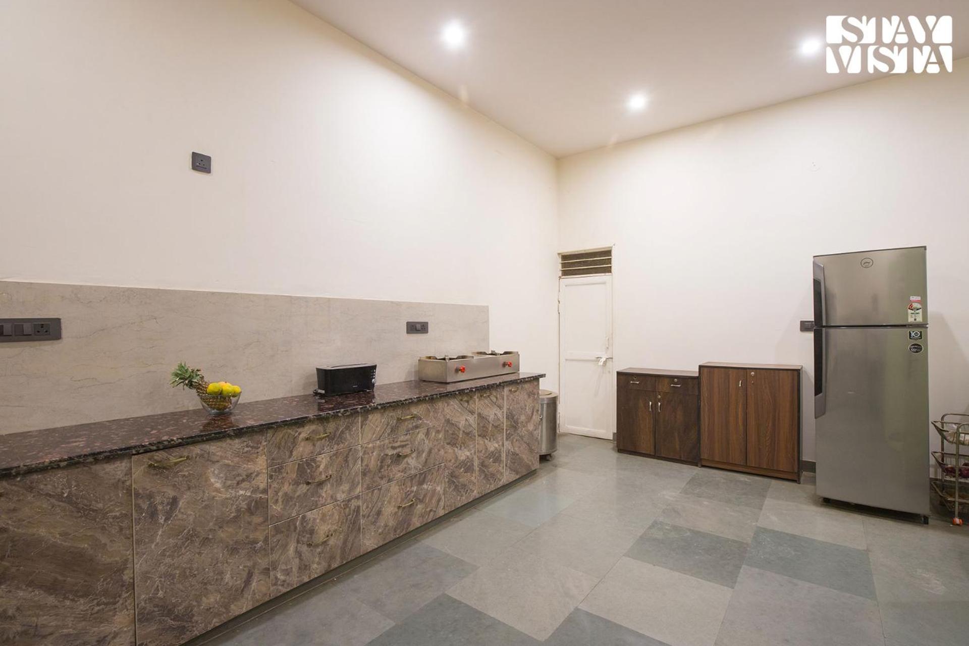 Free Birds Nest With Pvt Pool & Garden At By Stayvista