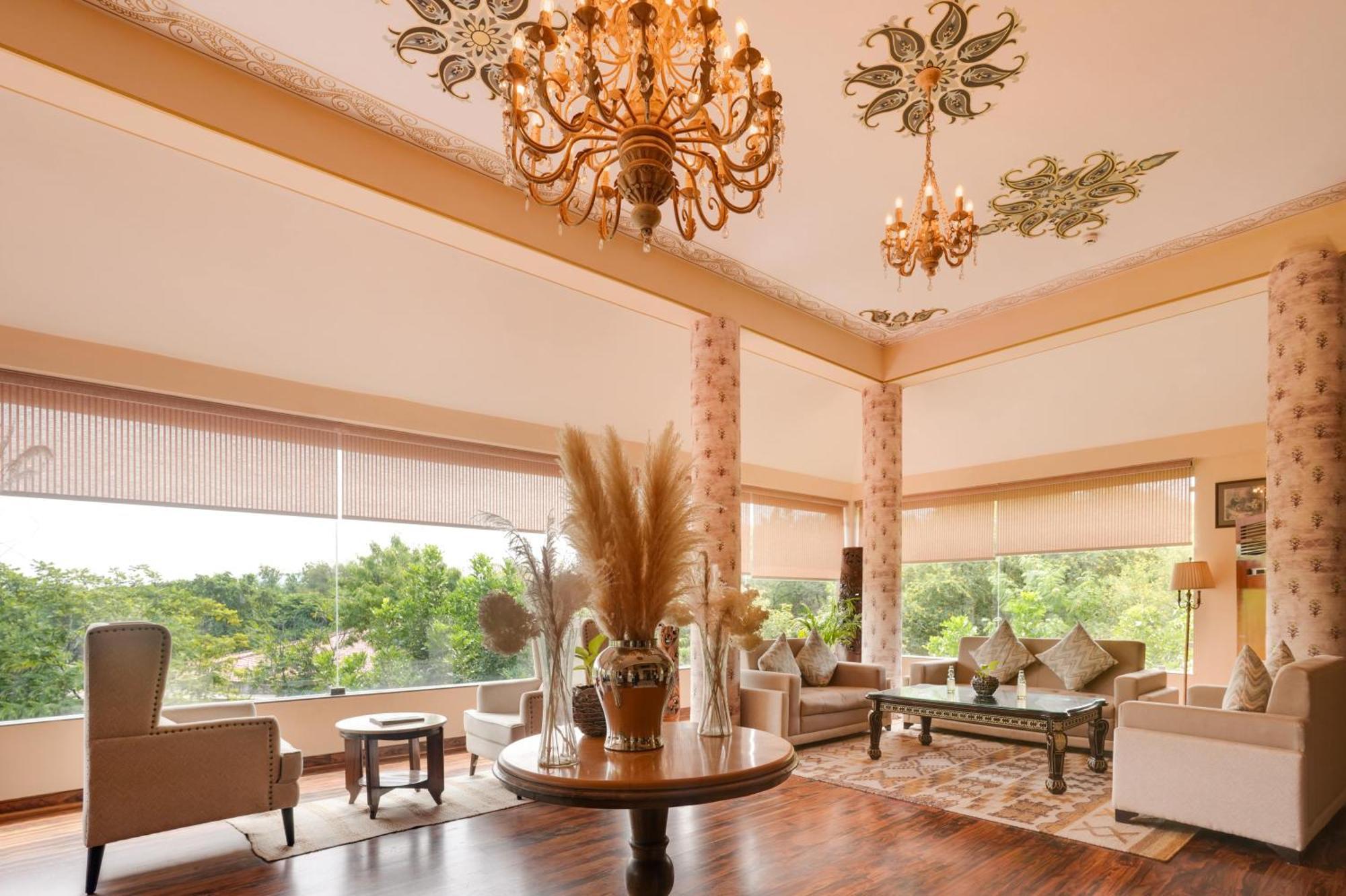 The Tree House Resort 4*