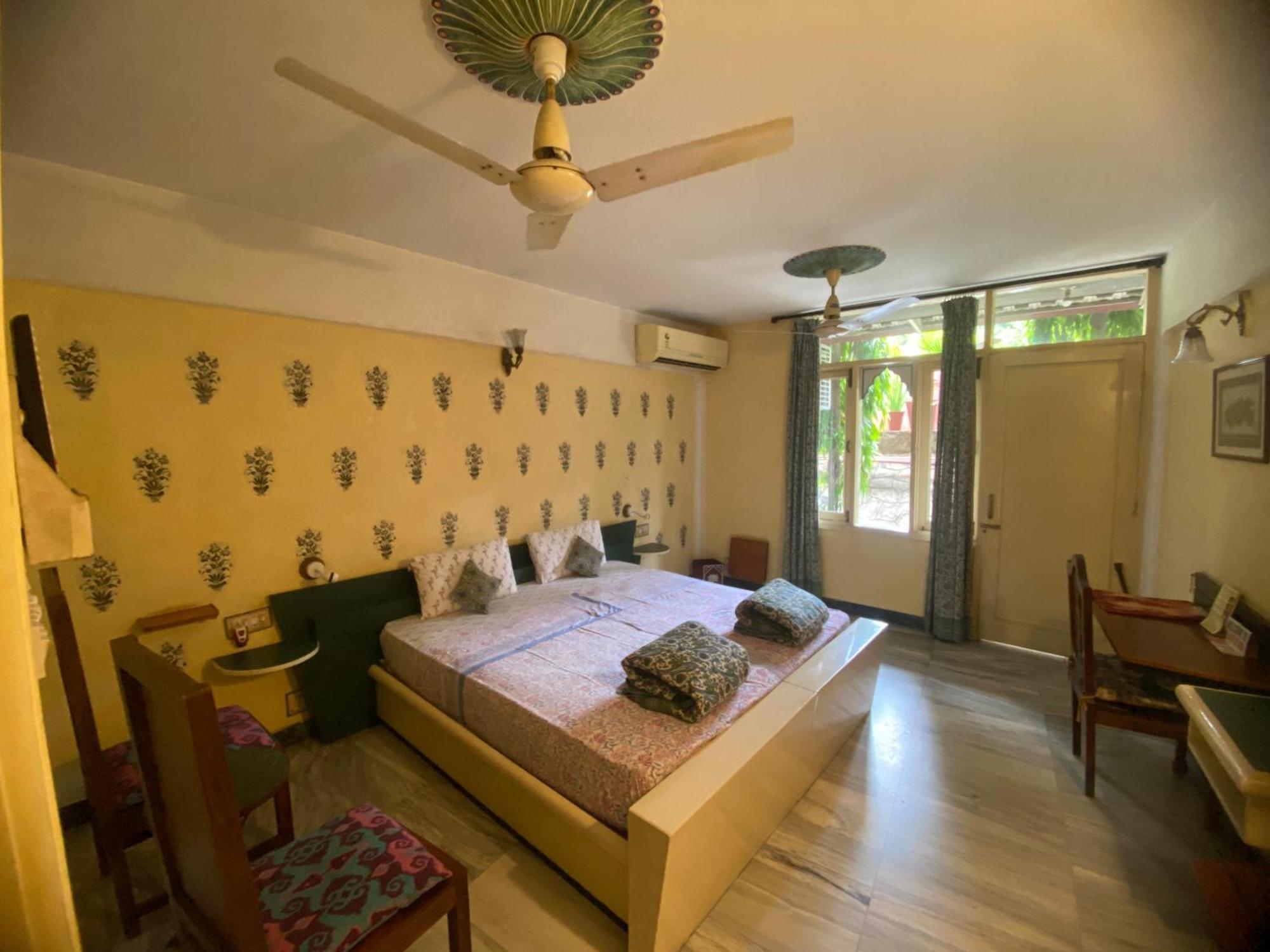 Jaipur Inn 3*