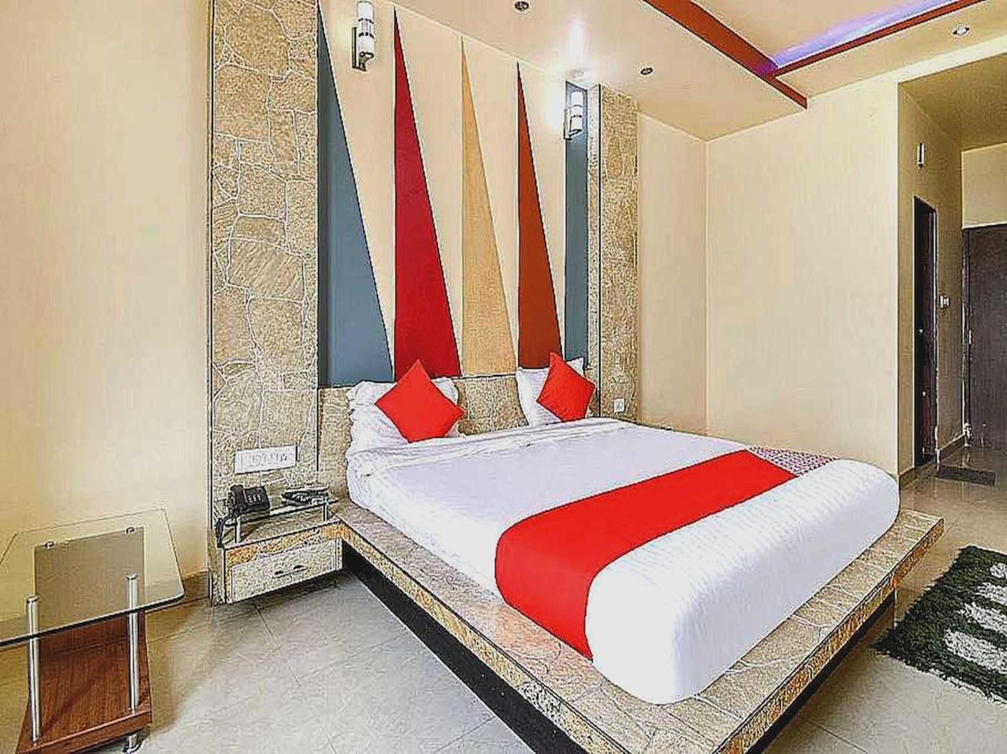 Collection O R Hotel Jaipur