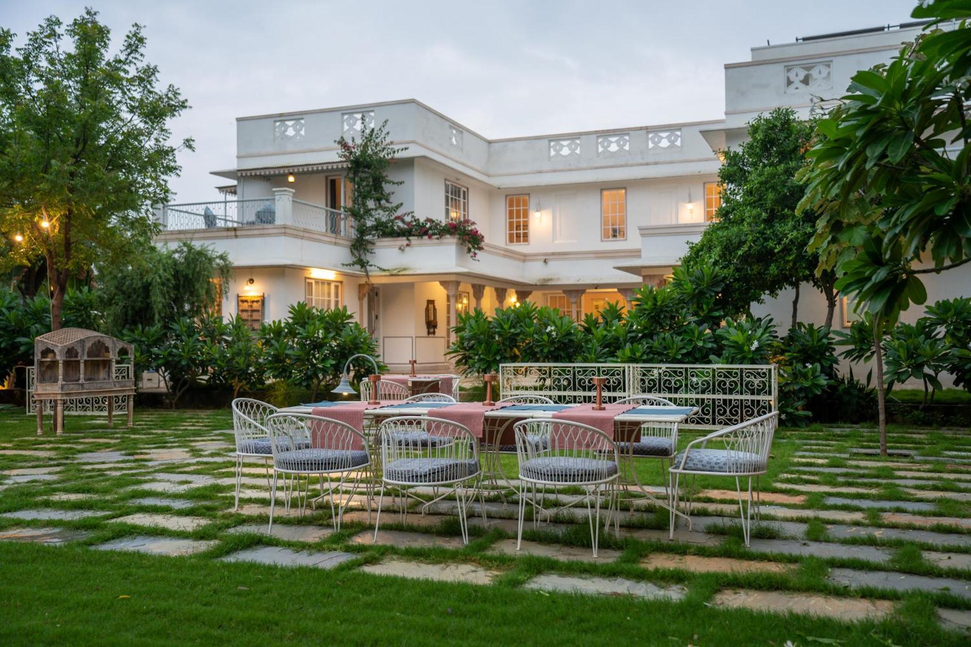 Naila Kothi - A Luxury Boutique Royal In Bed & Breakfast *