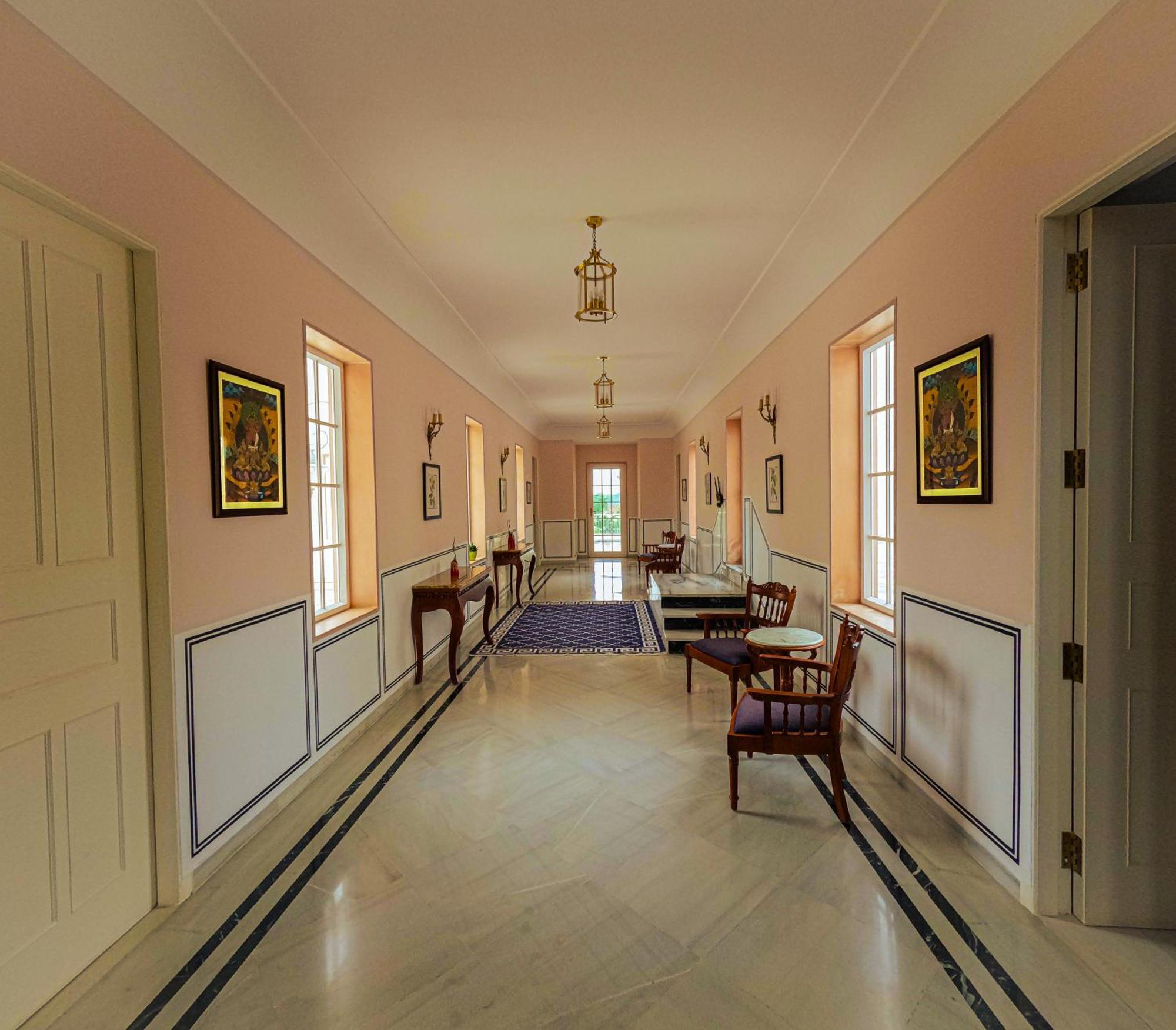 Naila Kothi - A Luxury Boutique Royal In *
