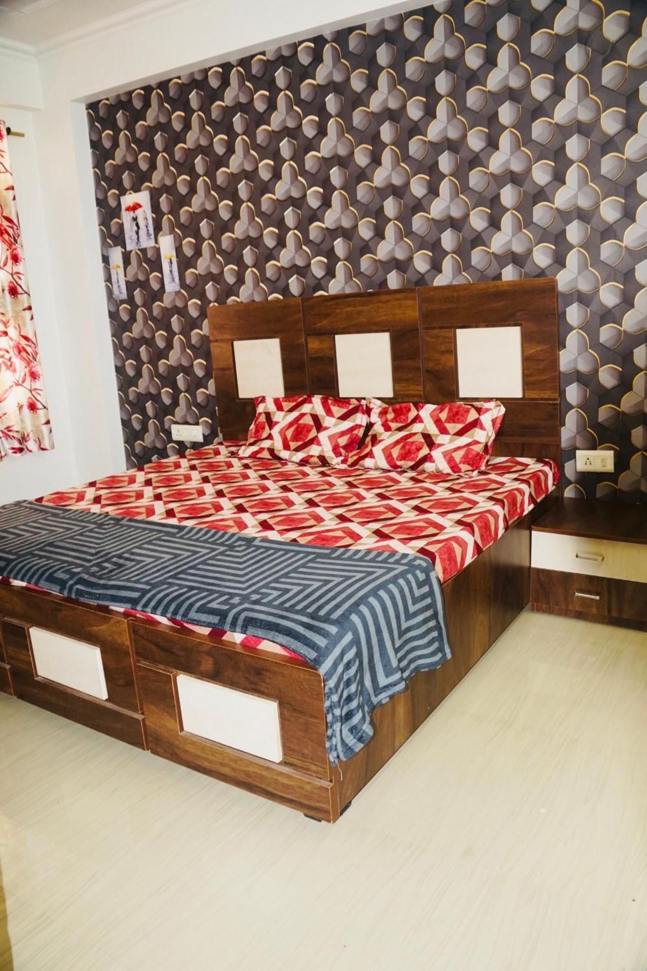 & Solanki Residency Jaipur