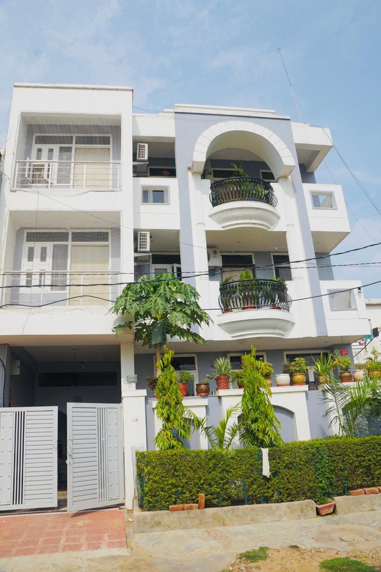 & Solanki Residency