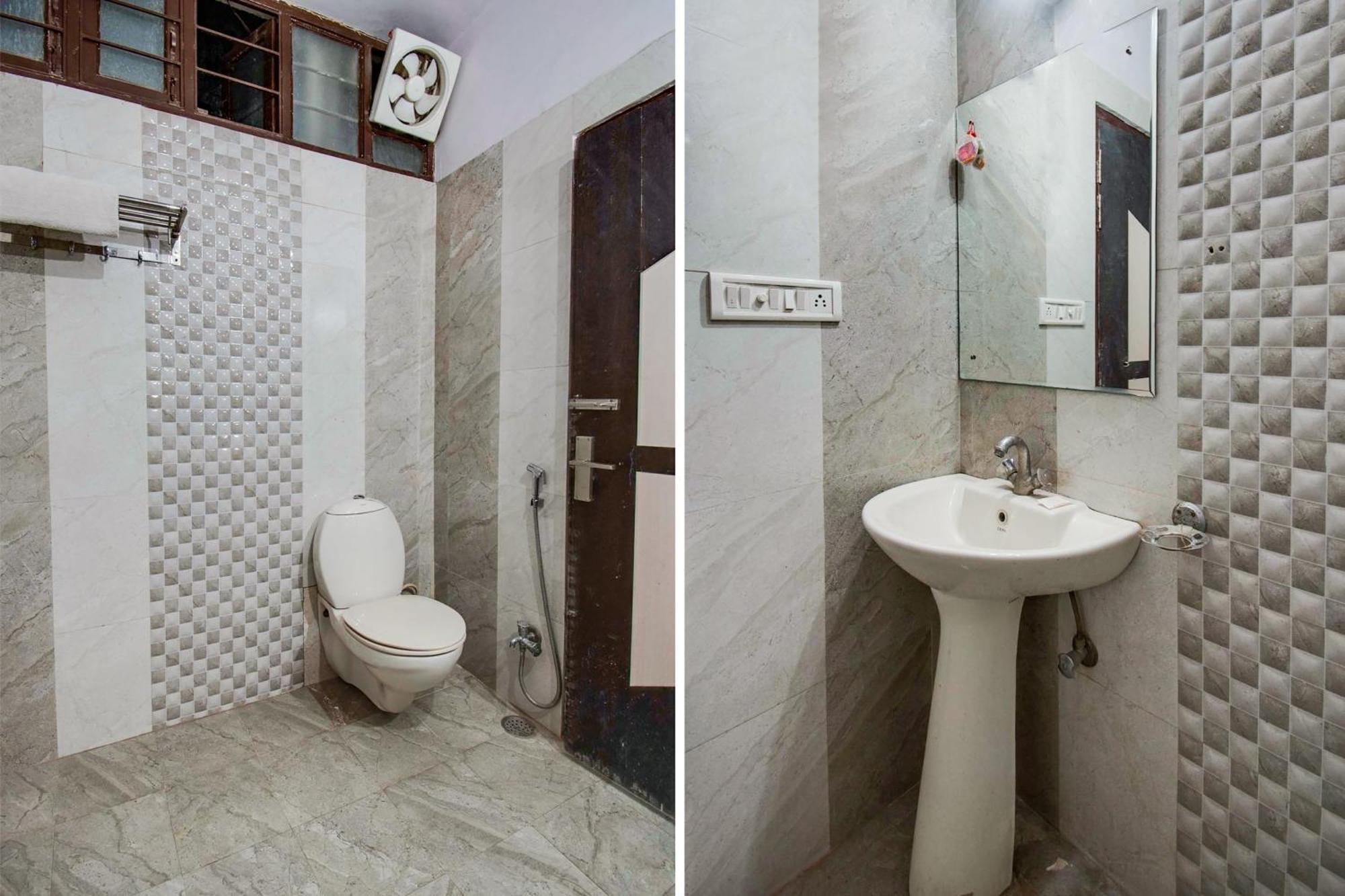Hotel Capital O Pink Peral Jaipur