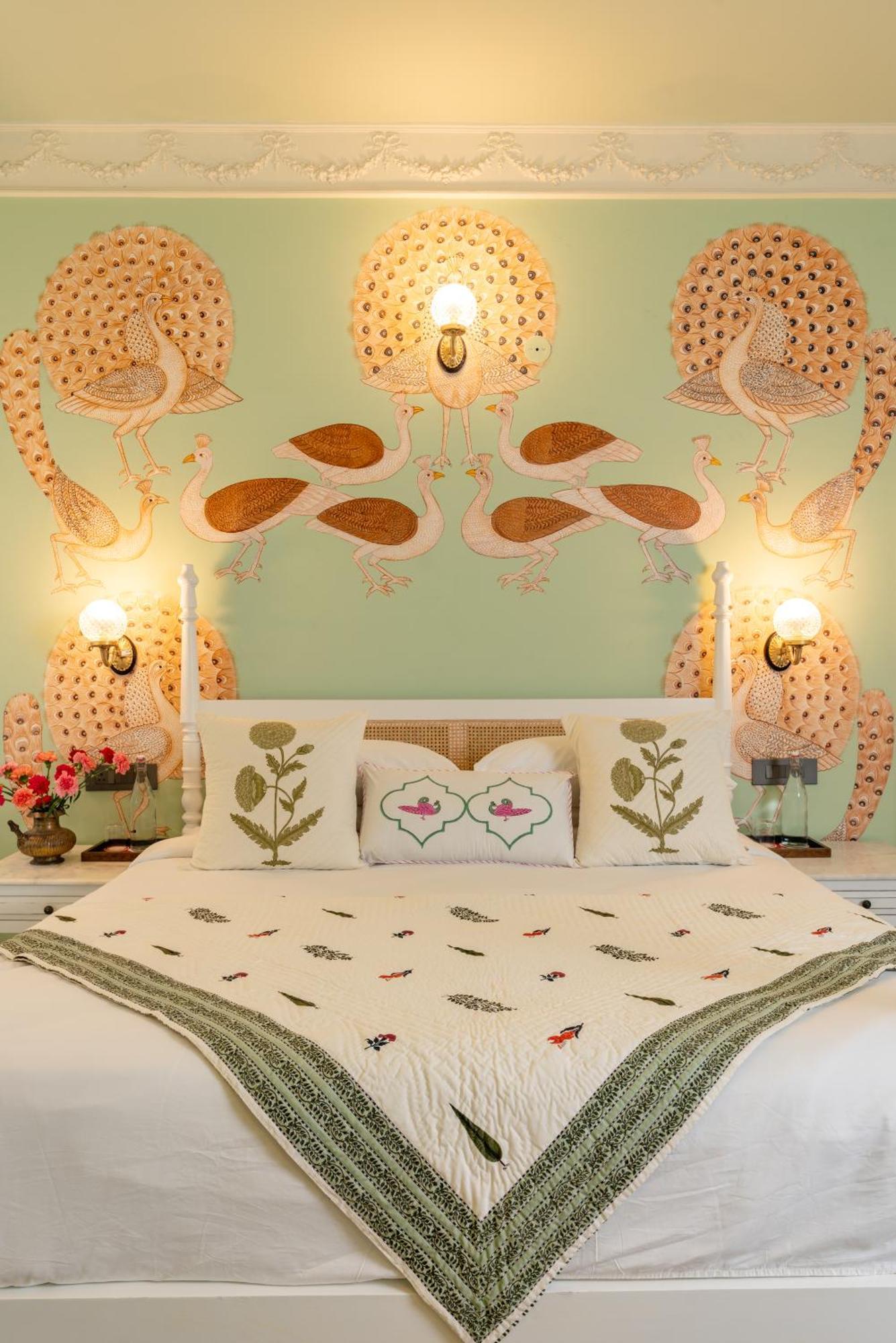 Laalee Guest house