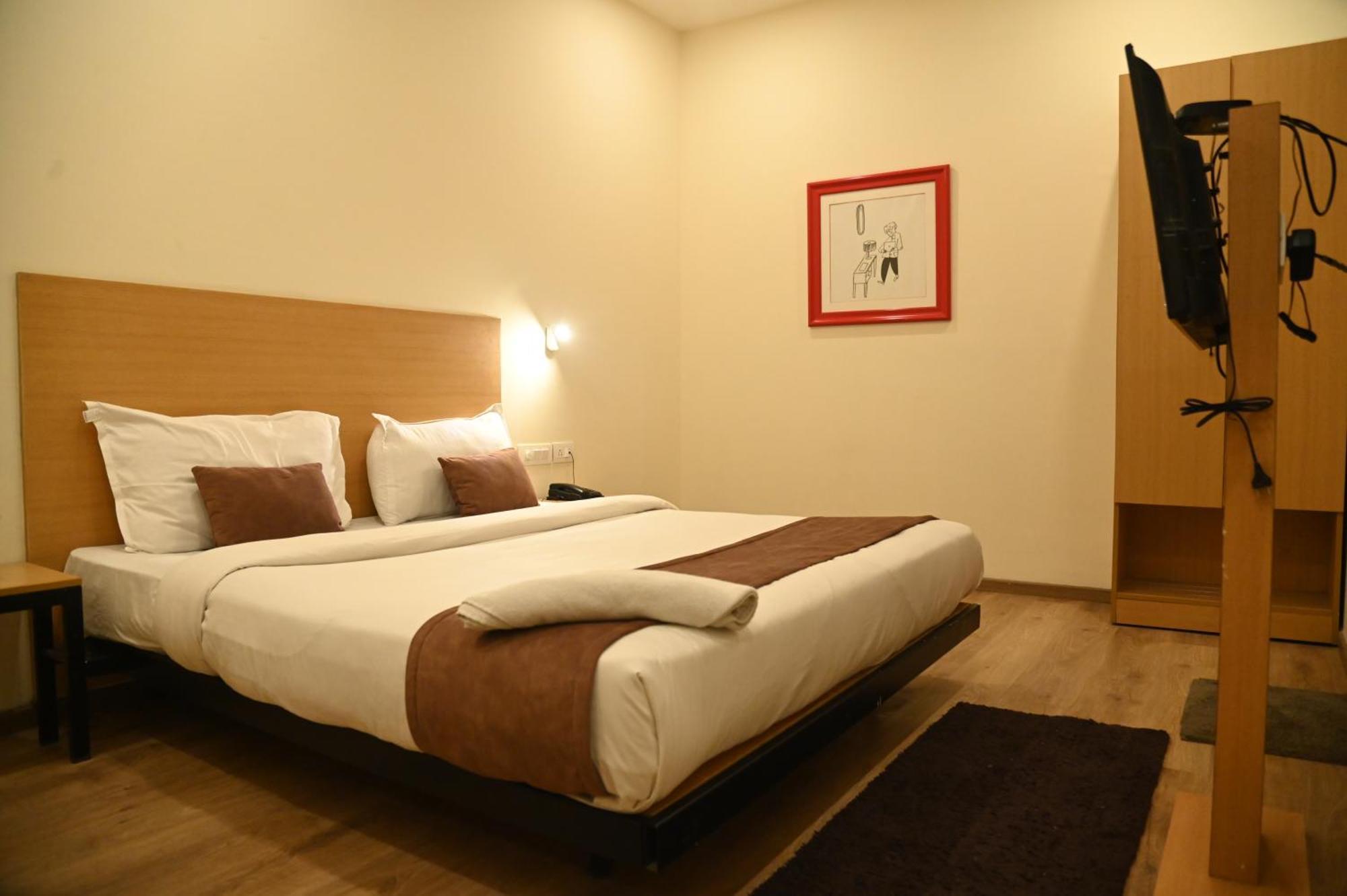 Kg Estate Hotel 3*