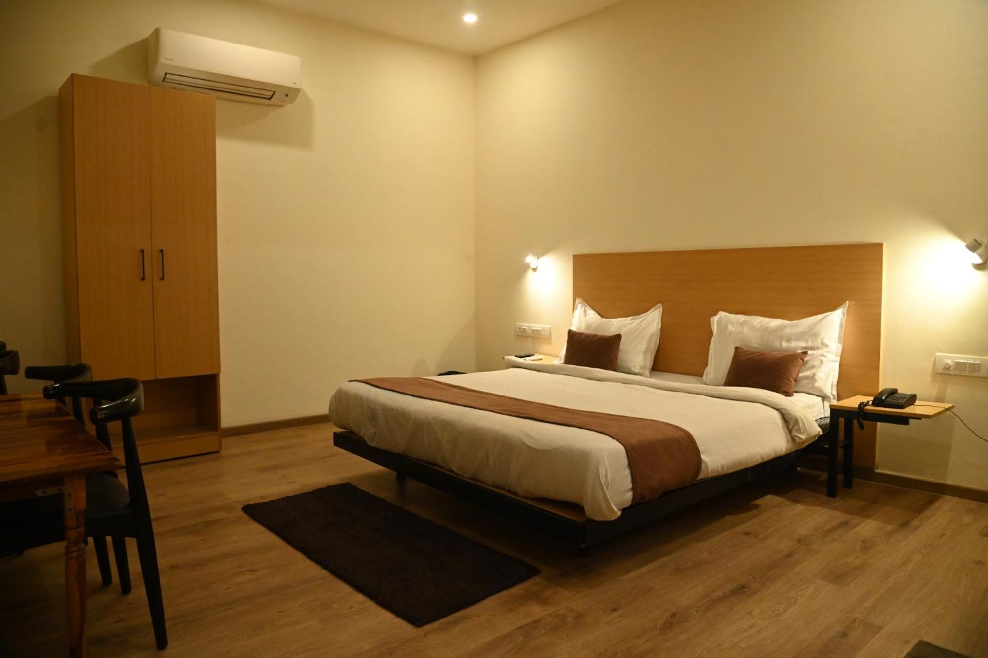 Hotel Kg Estate