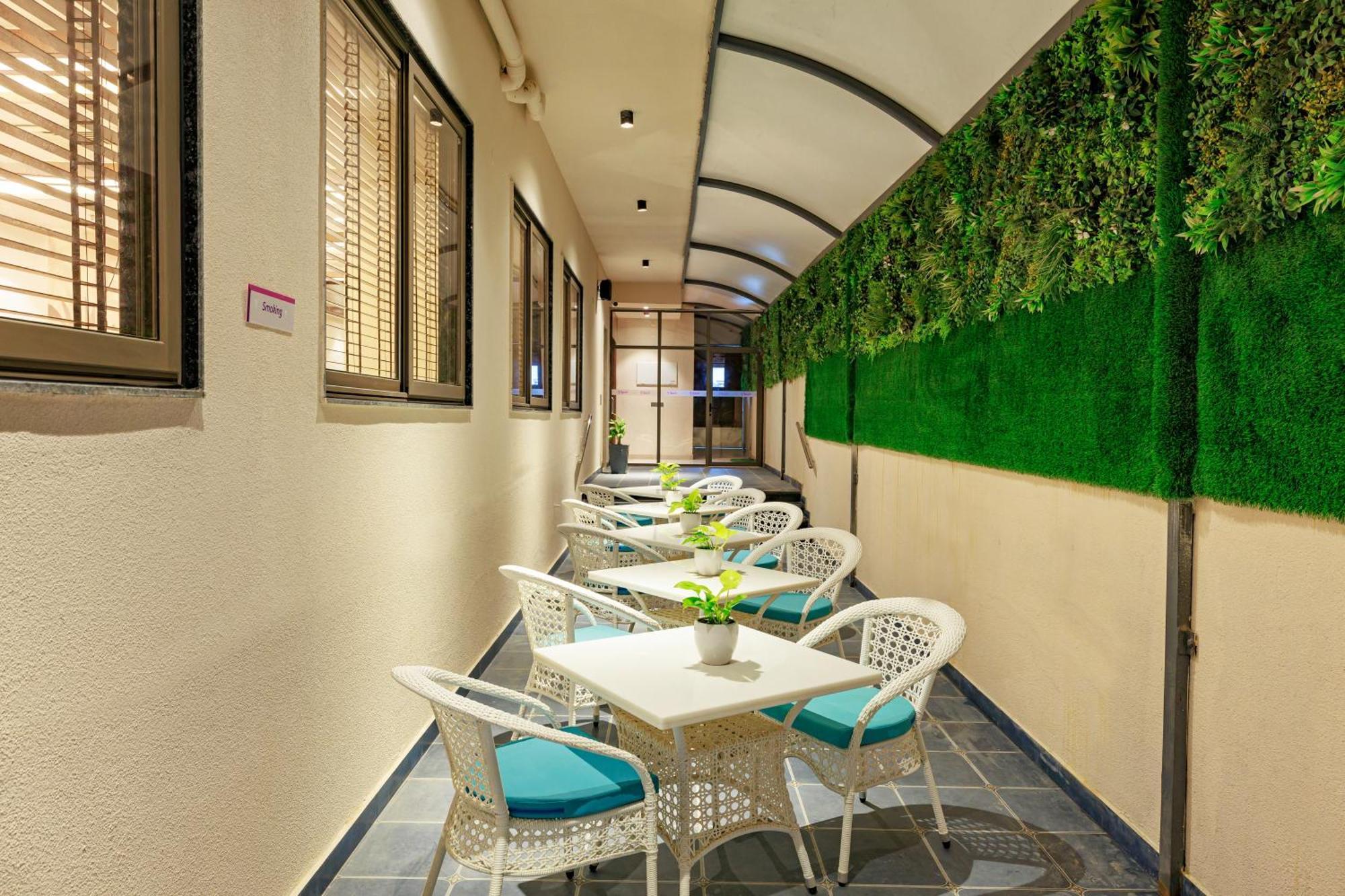 Regenta Place Sirsi Road, Opp Alankar Pg College Hotel Jaipur
