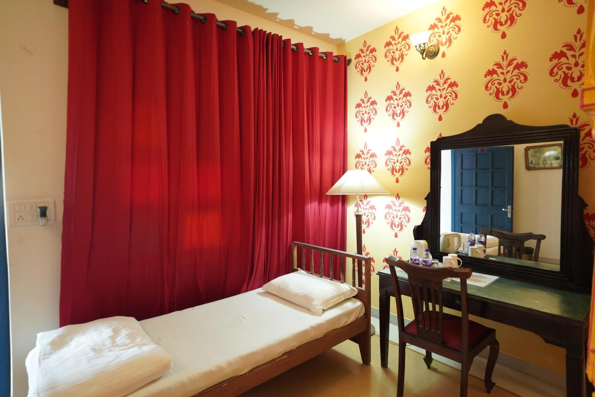 Hotel Haveli Kalwara - A Heritage