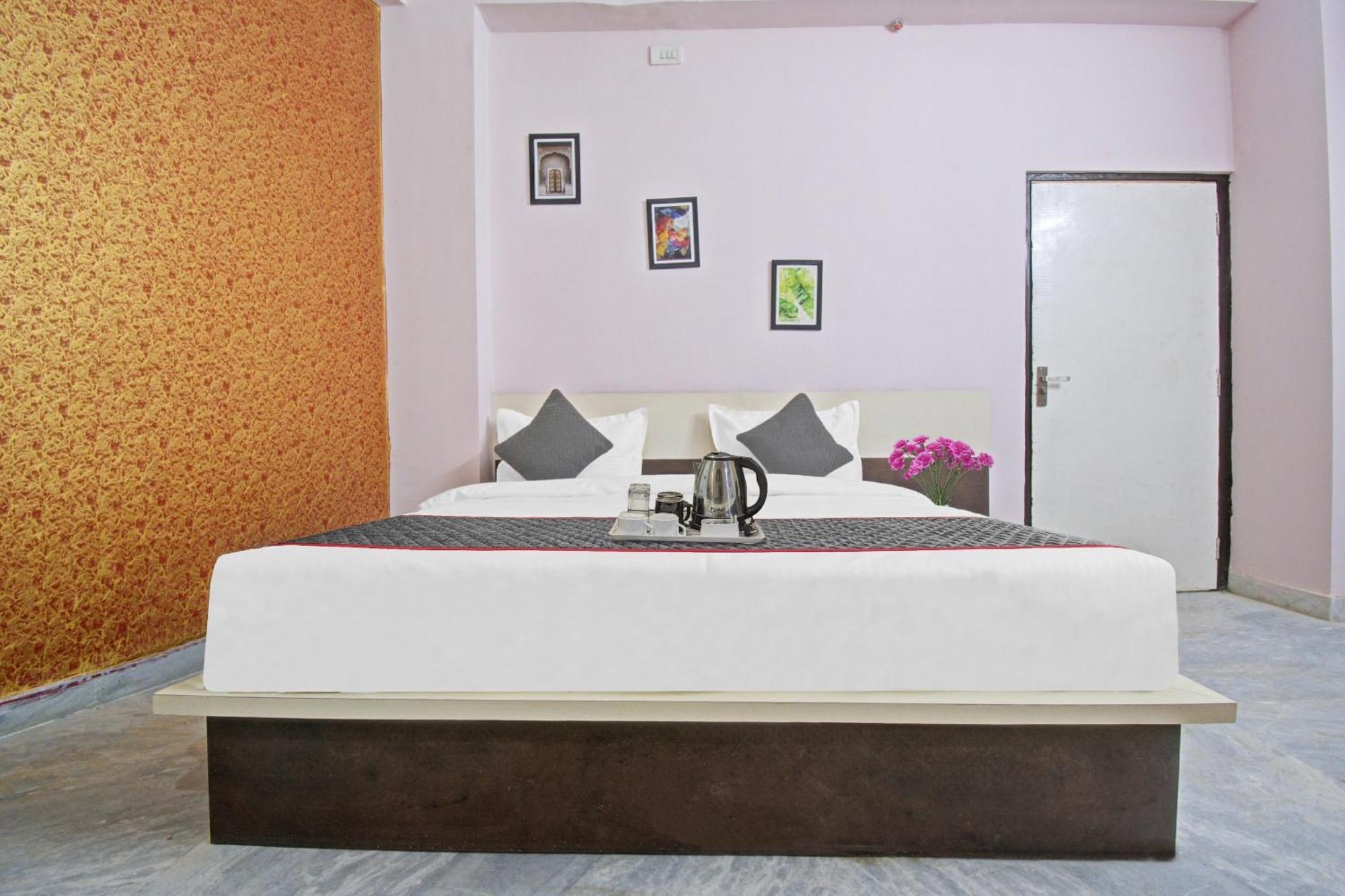O Arya Jaipur