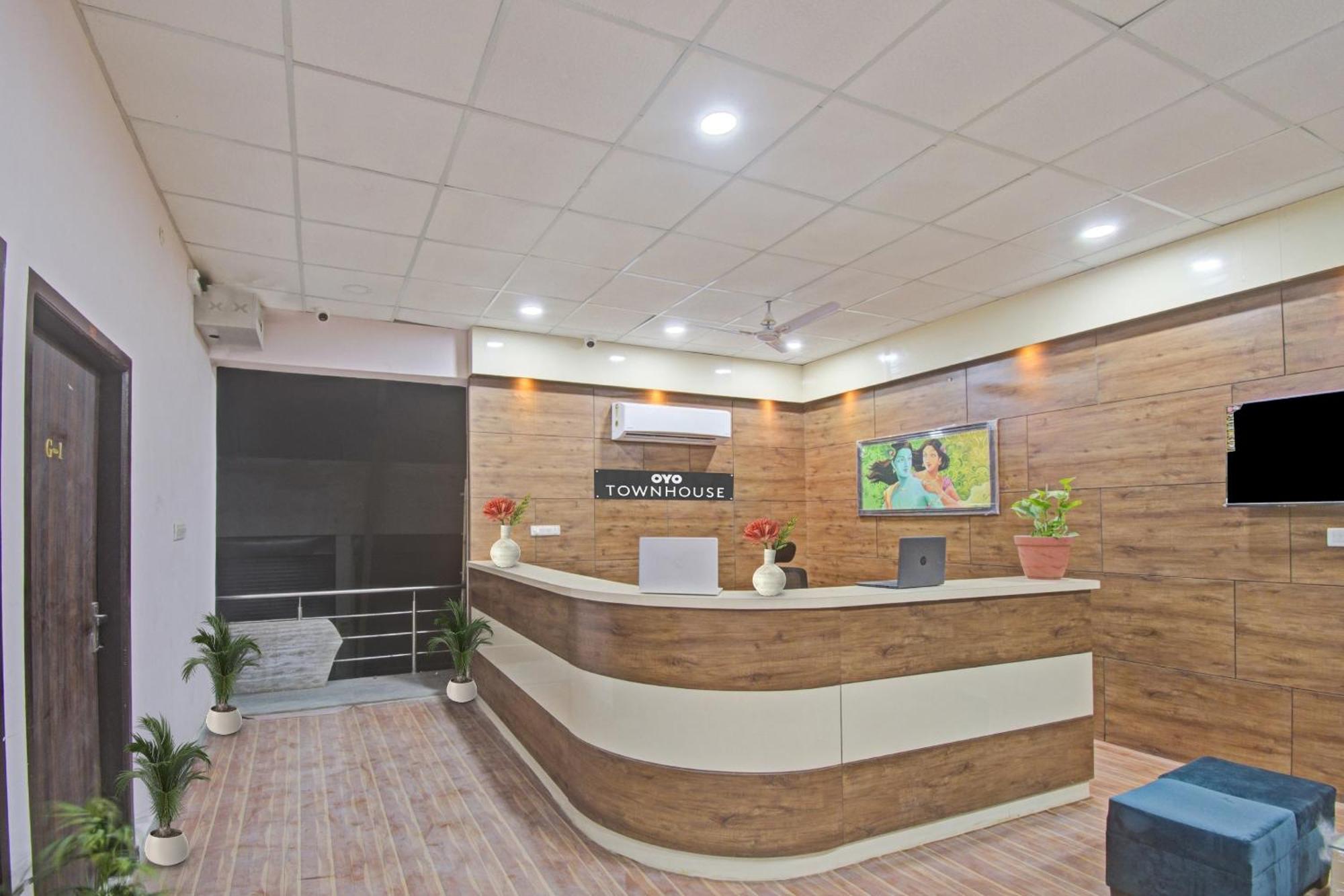 O Arya Hotel