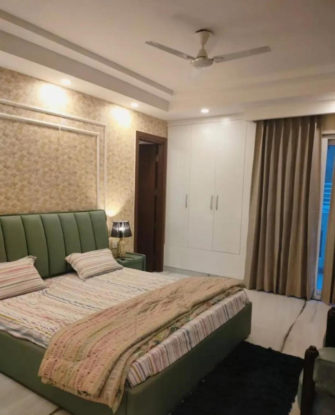 Bunglow Apartment *