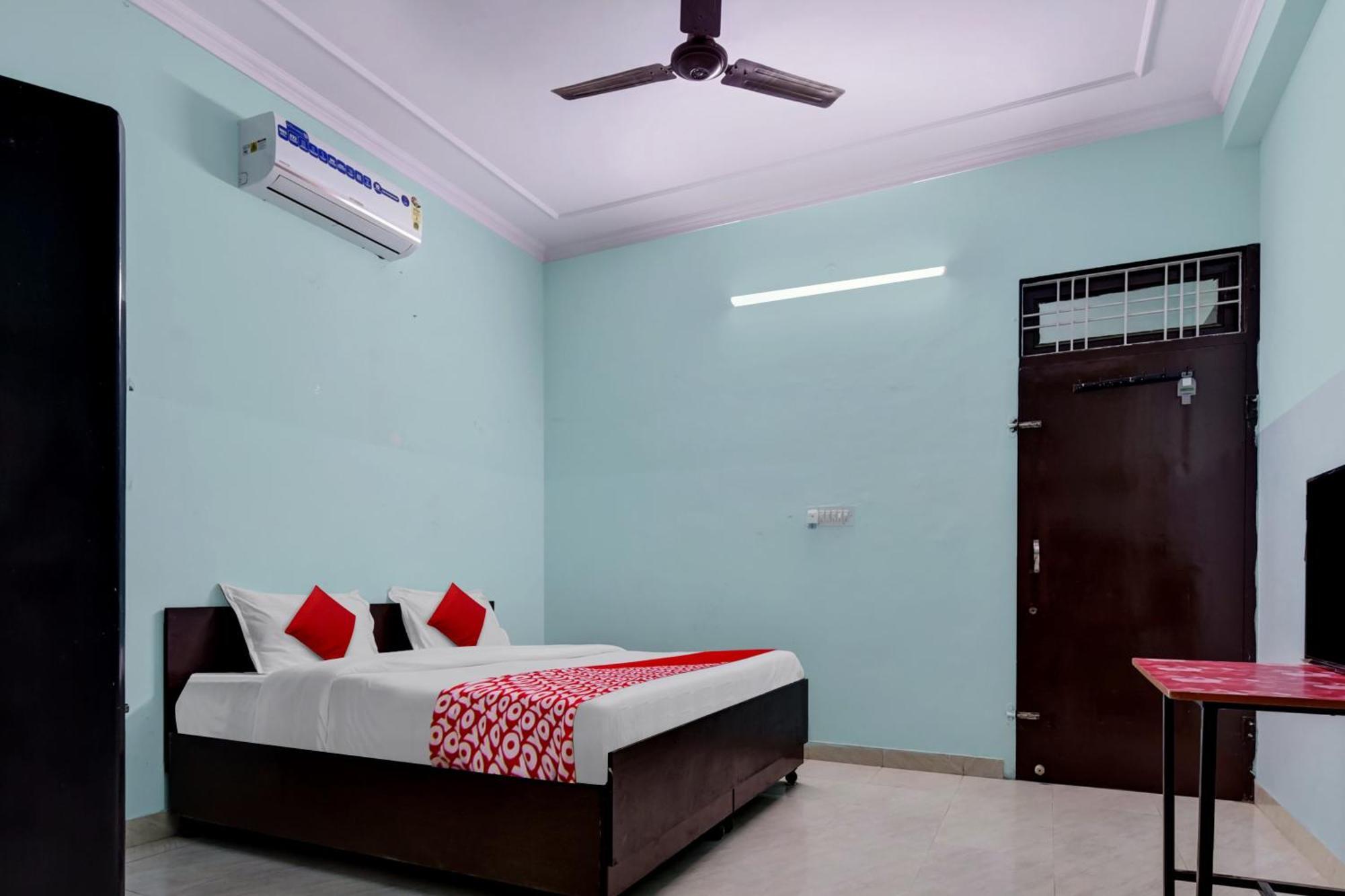 Hotel O Salasar Residency 3*