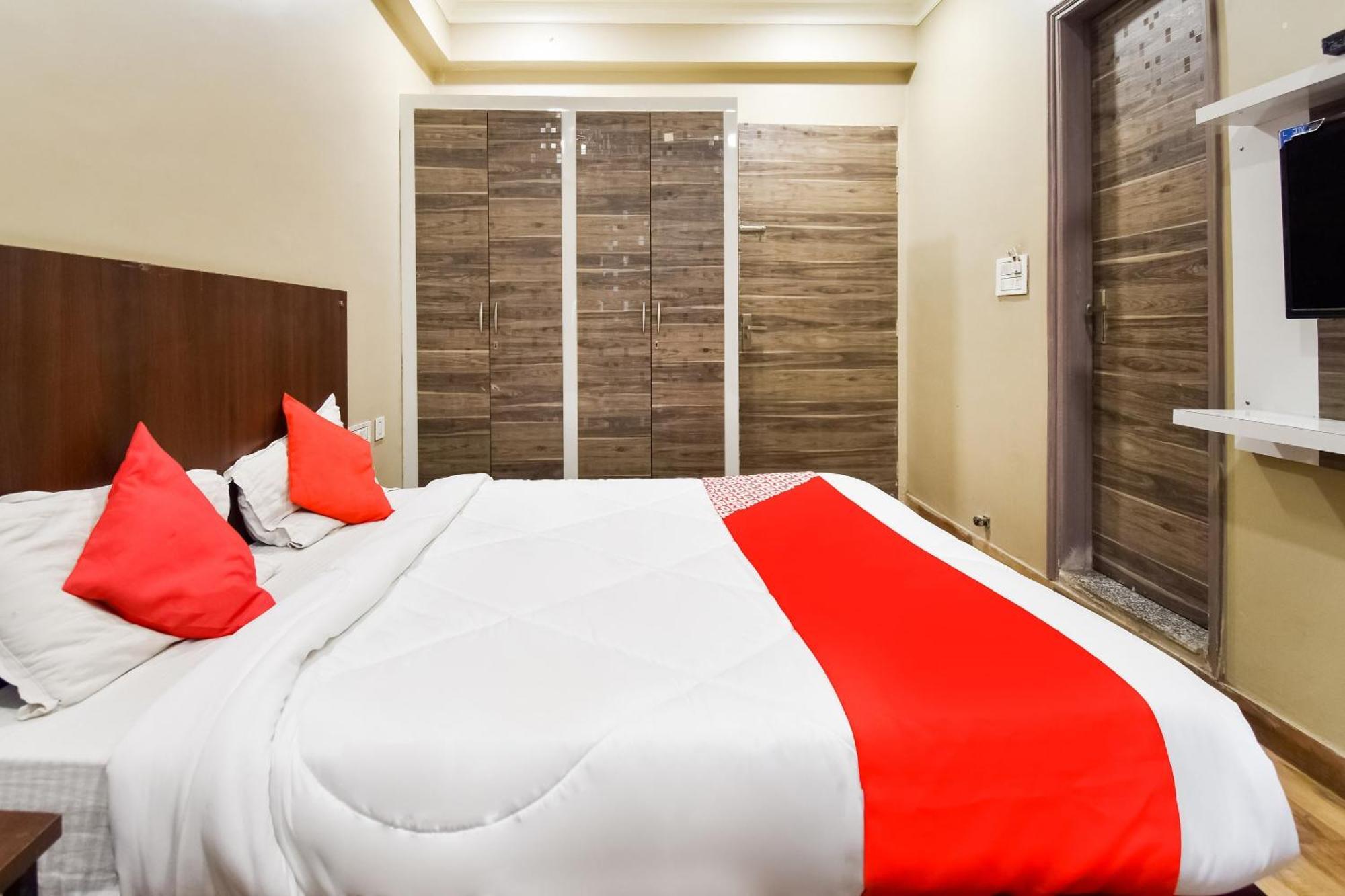 Hotel O Kailash Jaipur
