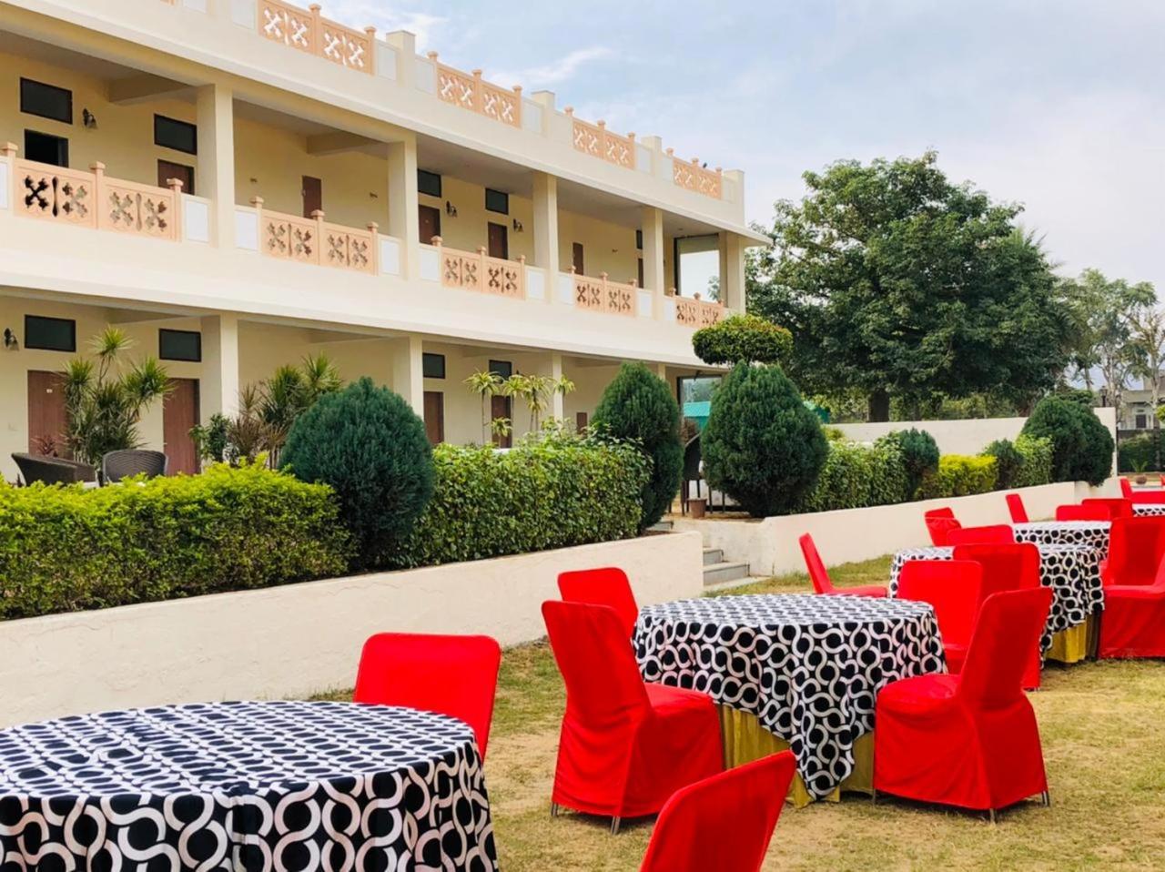 Eden Court * Jaipur