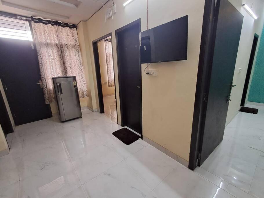 Modern Bnb Fully Equipped Luxury Apartment *