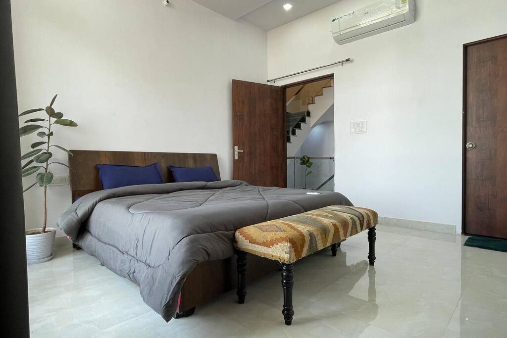 Bark & Bash-villa-house