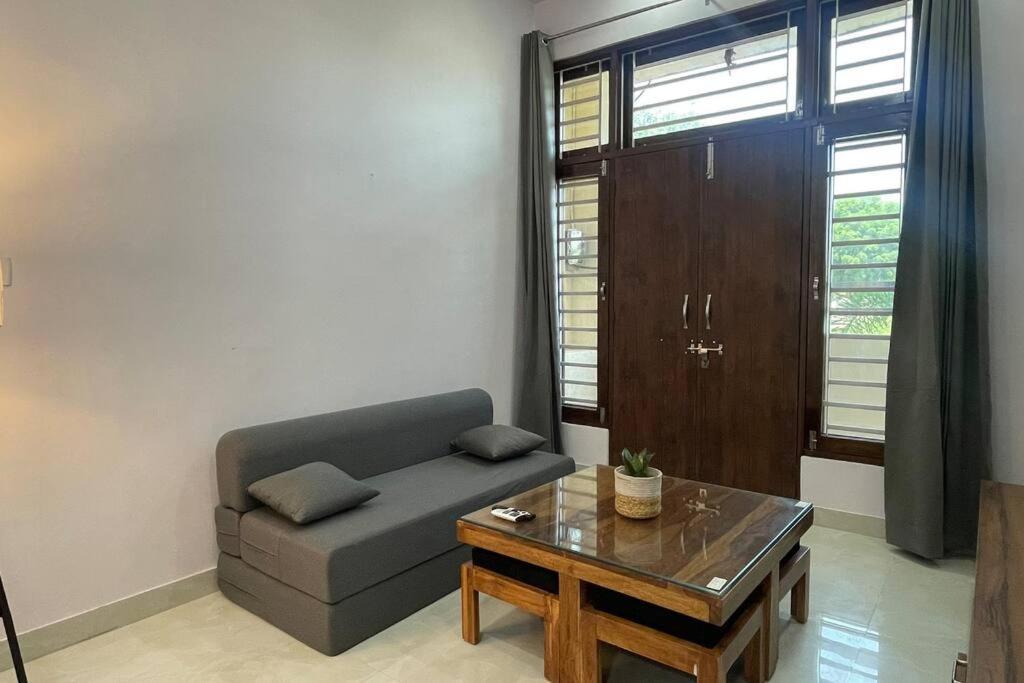 Bark & Bash-villa-house