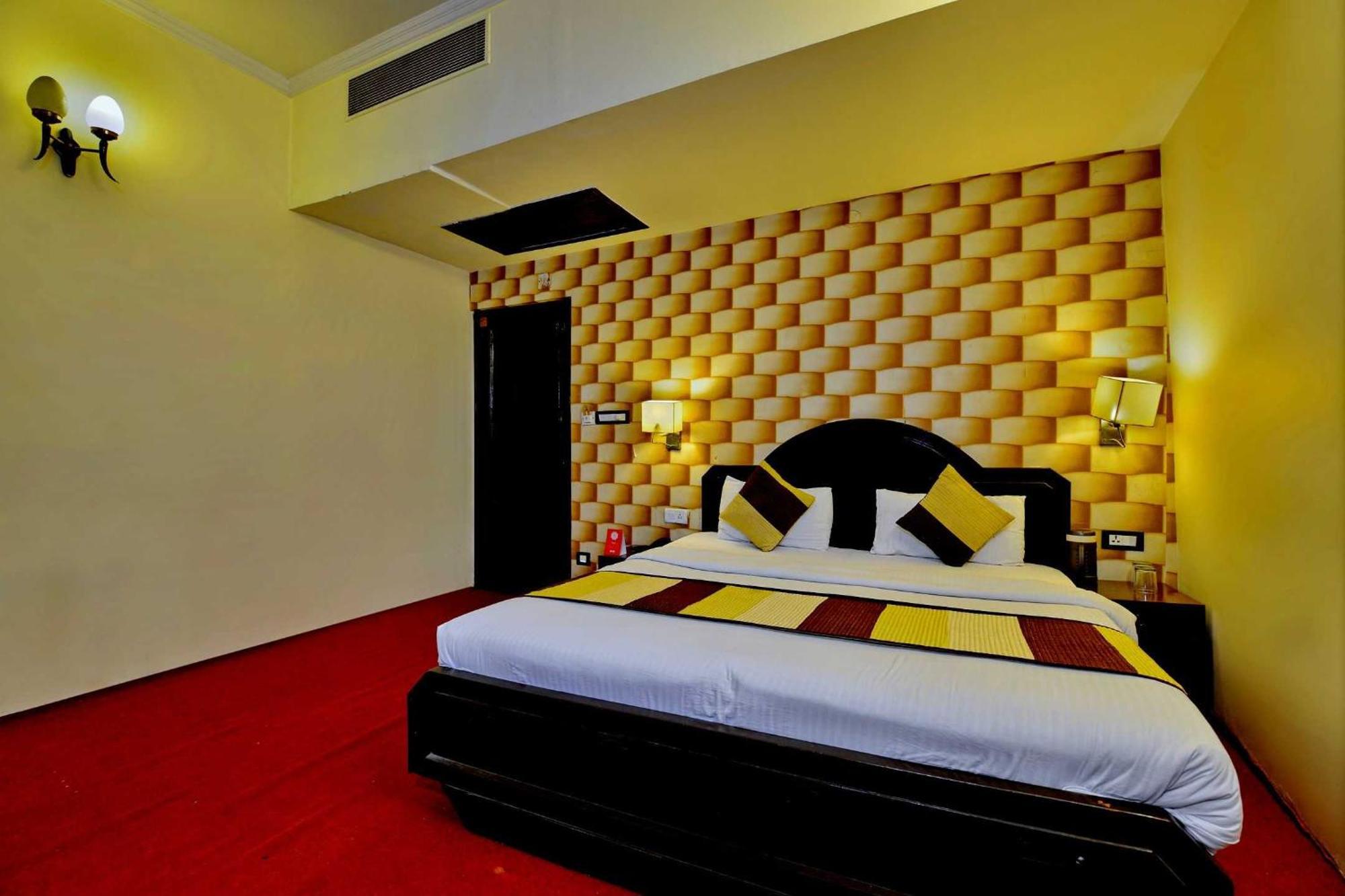 Hotel Maharani Plaza