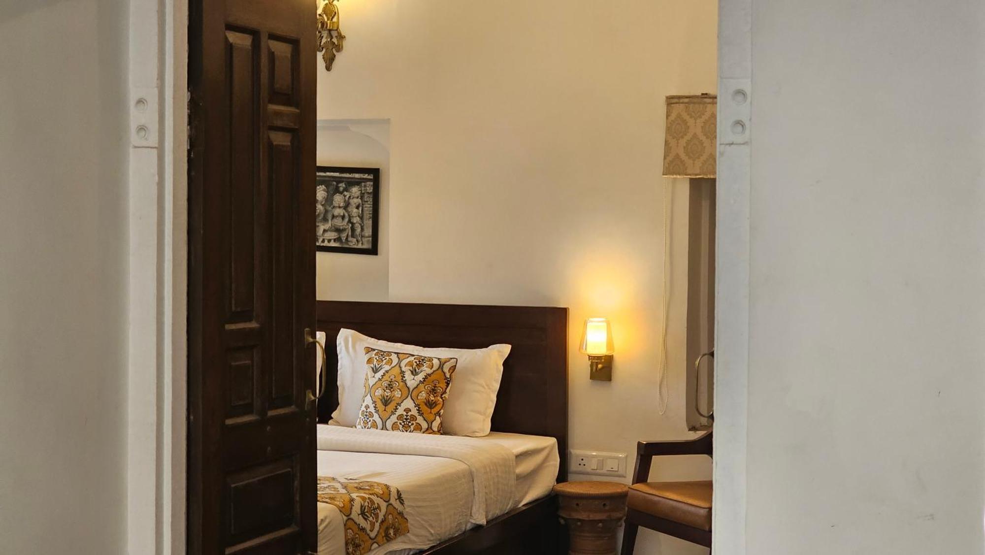 Bed & Breakfast Mukam At Kanak Vilas,