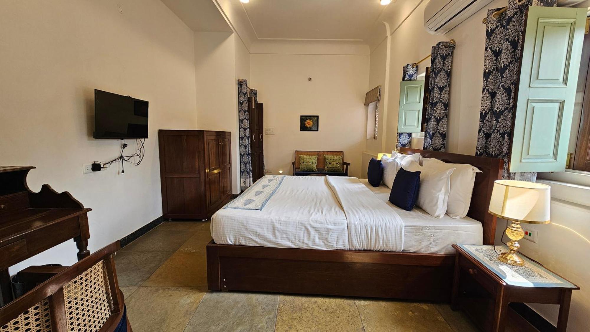 Bed & Breakfast Mukam At Kanak Vilas, Jaipur