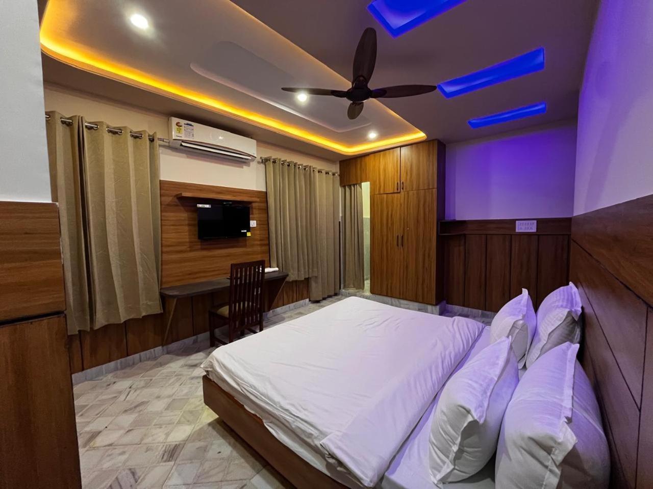 Sumitra Enclave