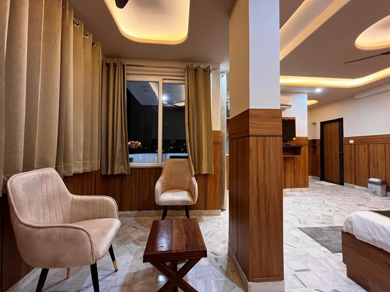 Sumitra Enclave Hotel