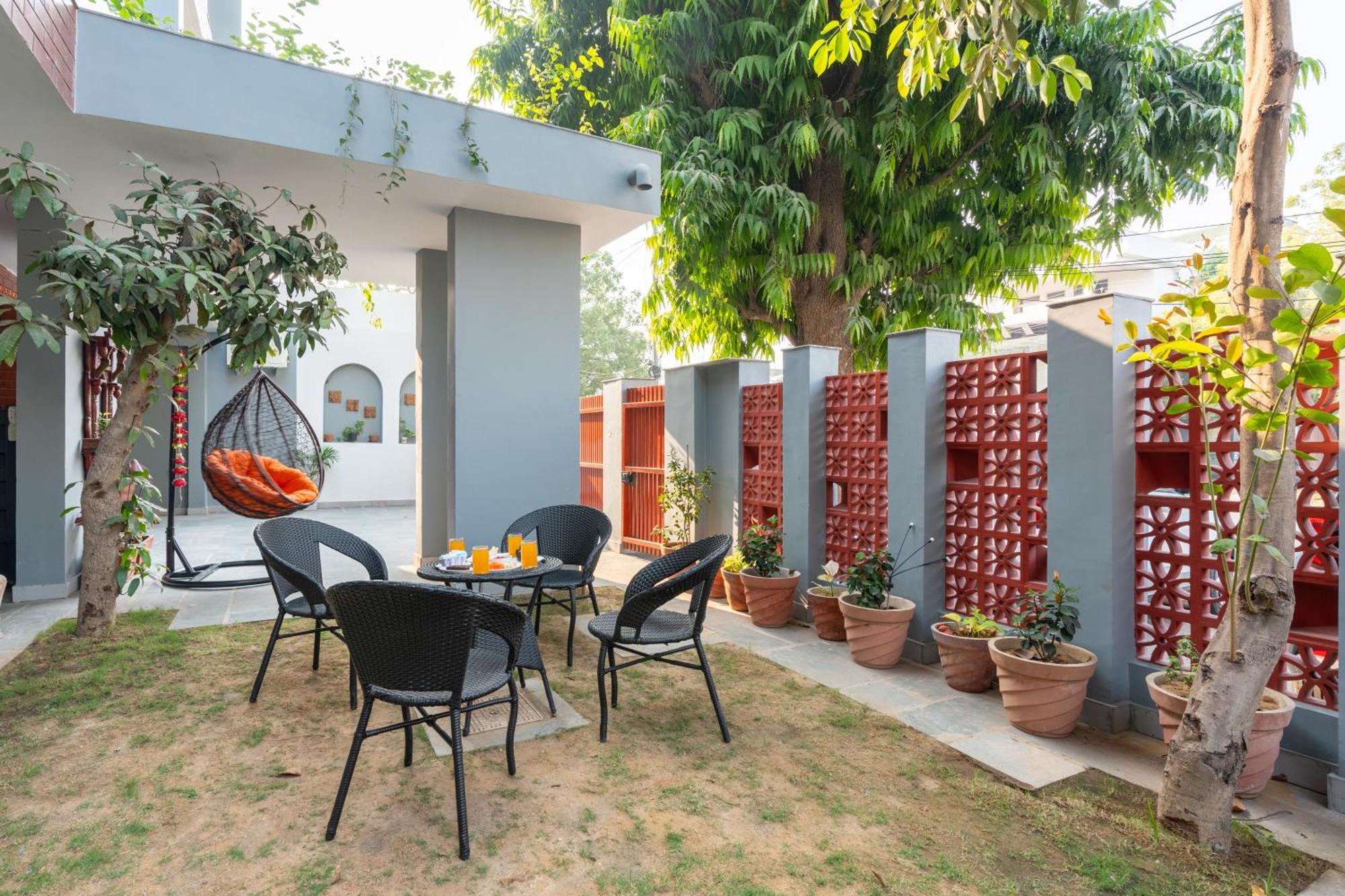 Alaya Ramalaya 8 Bhk With Garden