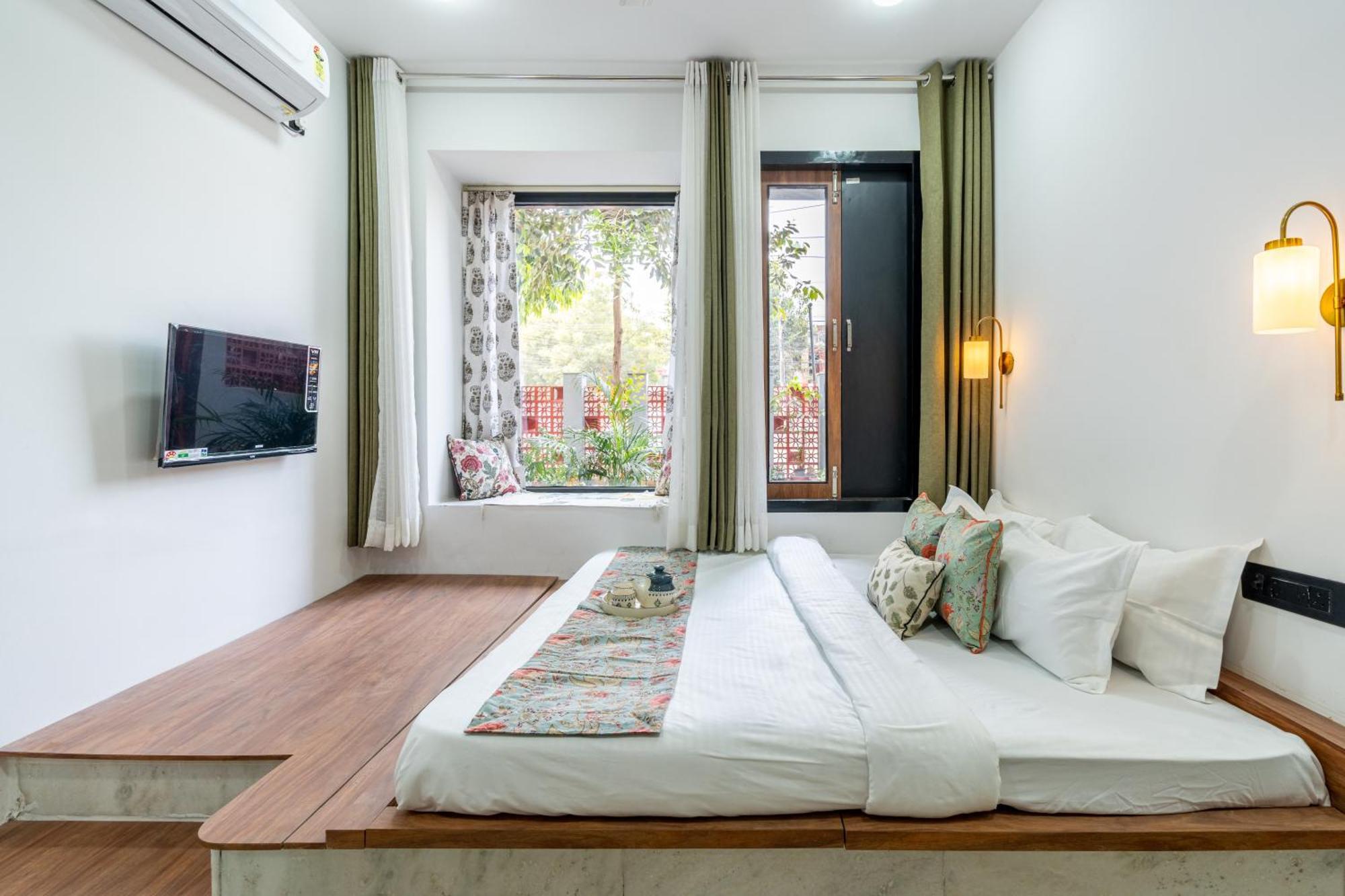 Alaya Ramalaya 8 Bhk With Garden