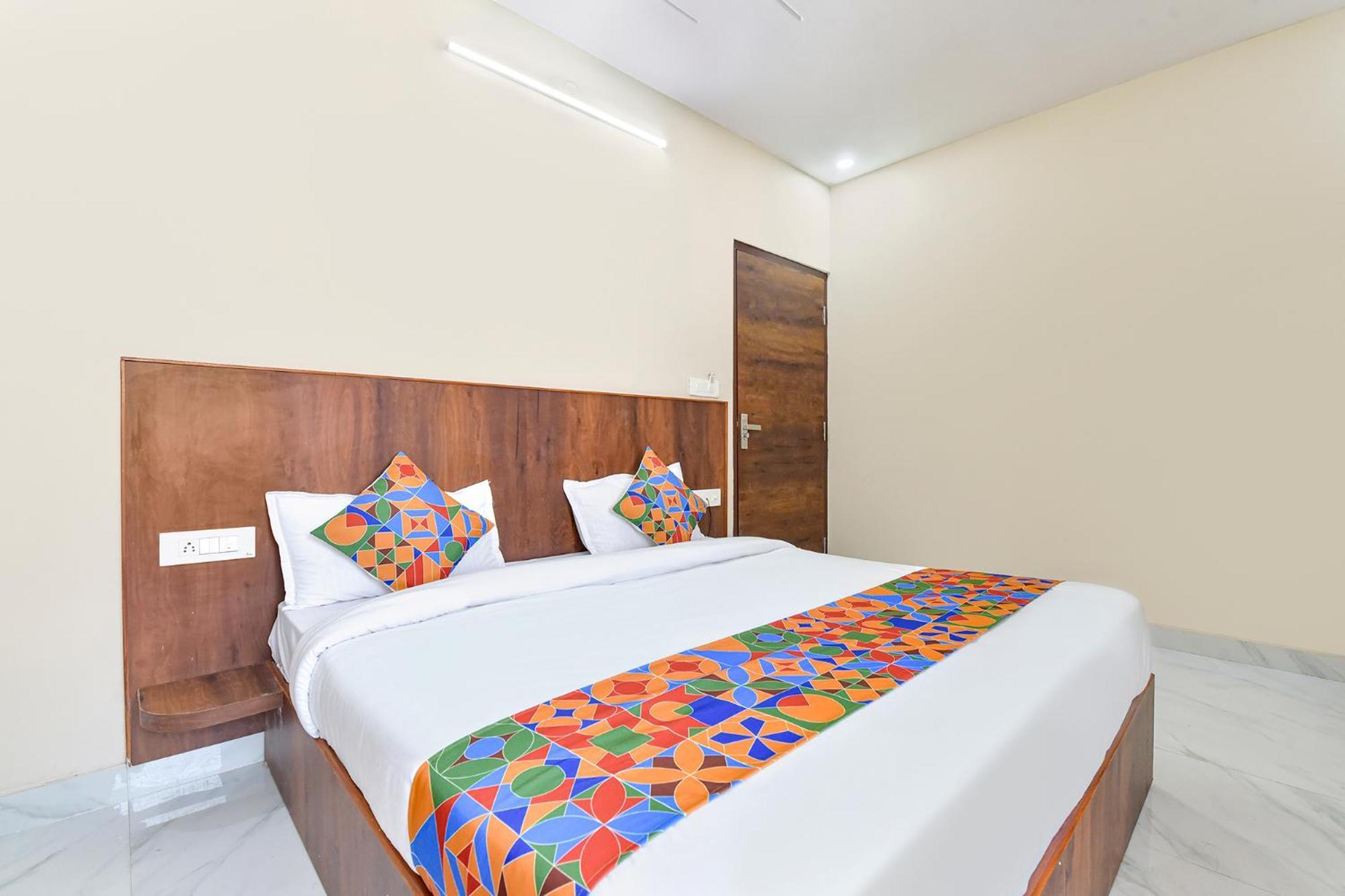 Hotel Fabhotel Lavish Palace Jaipur