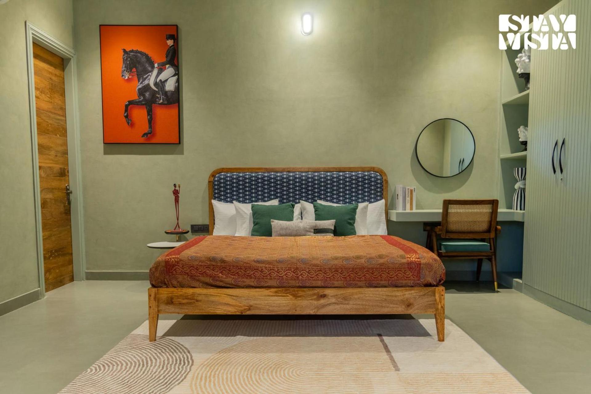 Stayvista At Urban Escape - 2 Pools, Lawn & Wifi * Jaipur