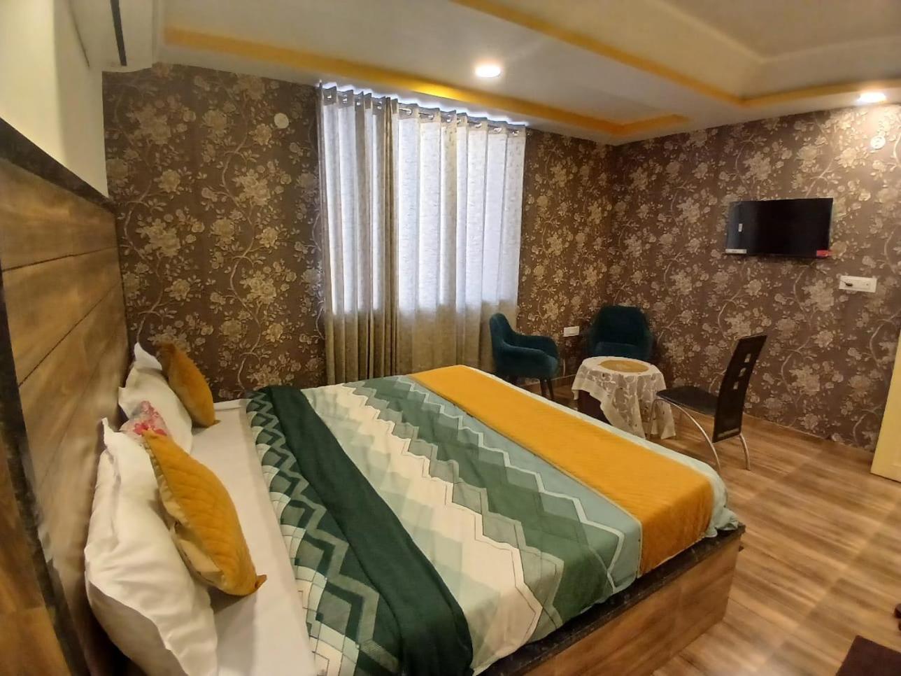 Pragati, New Loha Mandi Jaipur