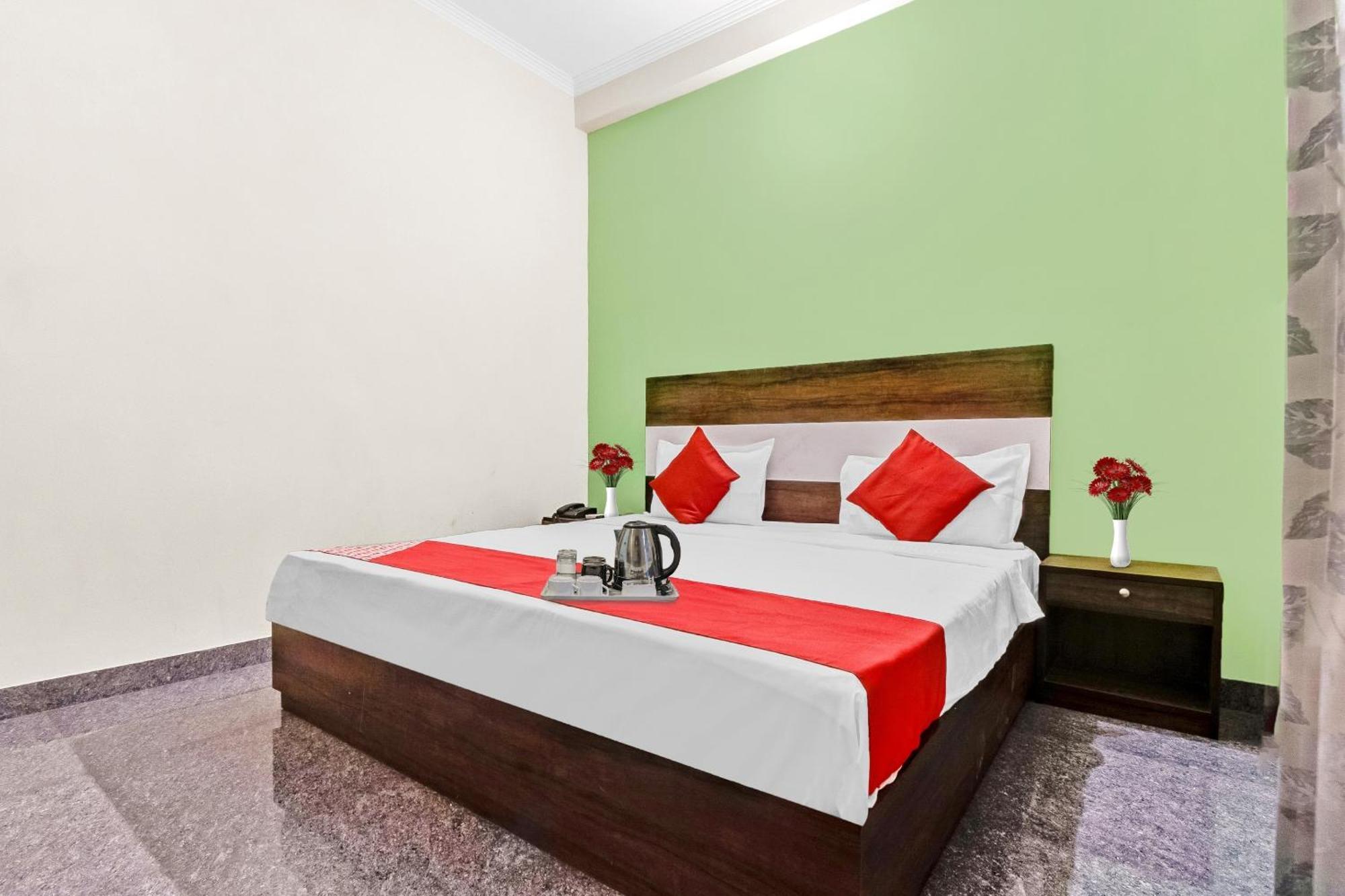 Hotel O Maan Bagh Palace