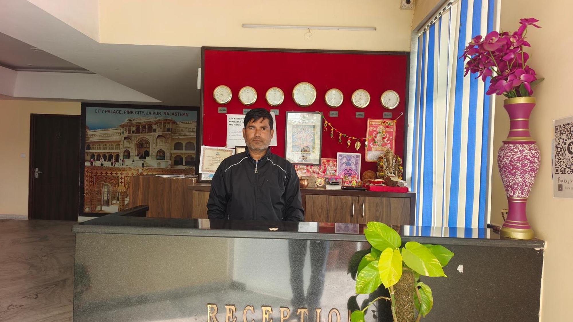 Hotel The Lotus Prime Jaipur