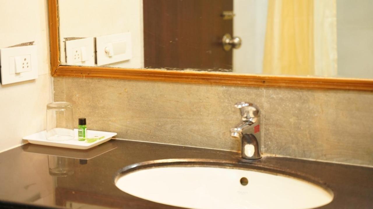 Raas Mahal-hotel In Near Tourist Places 3* Jaipur