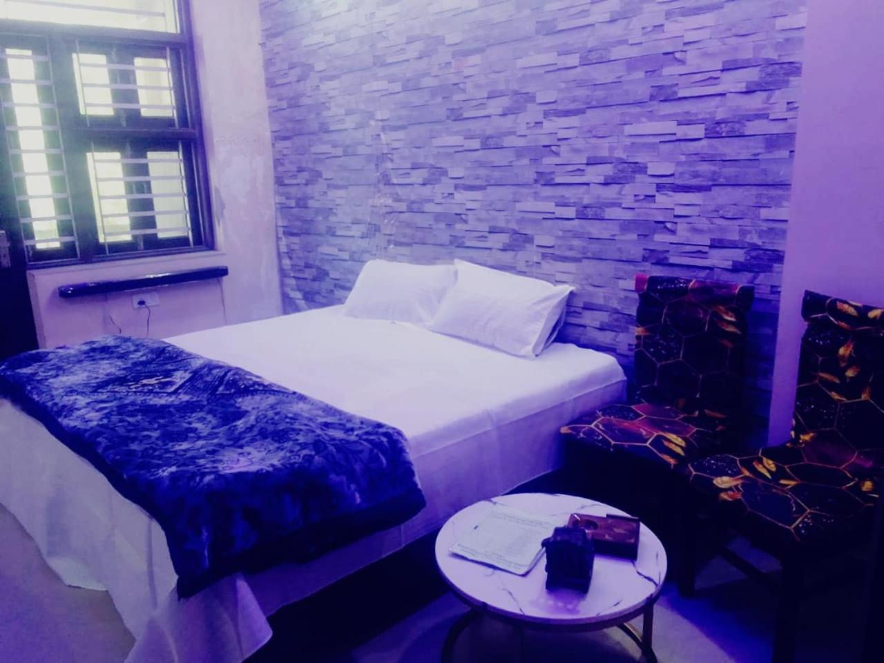 Mingle - The Couplestay Apartment Jaipur