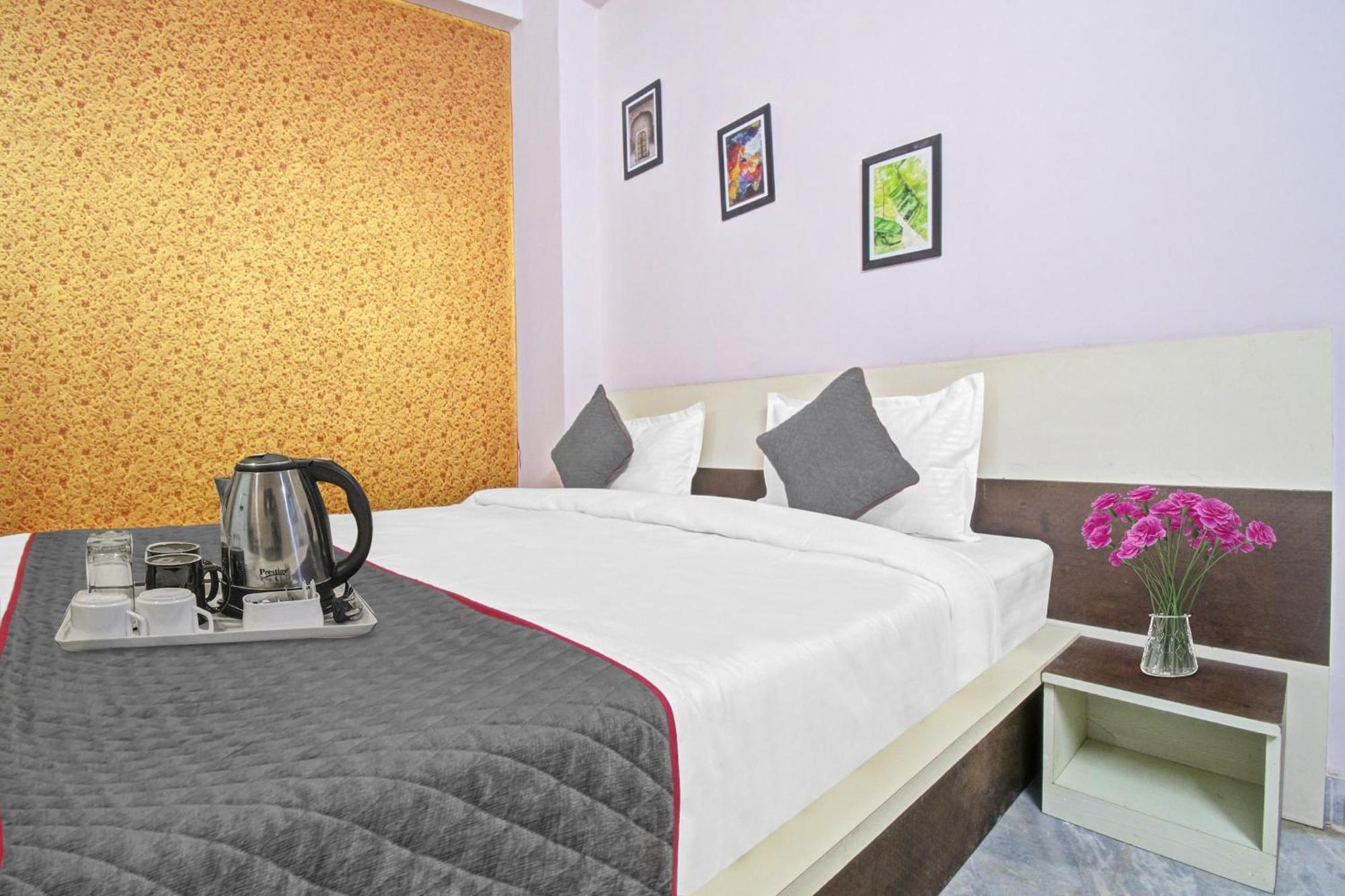 O Arya Hotel