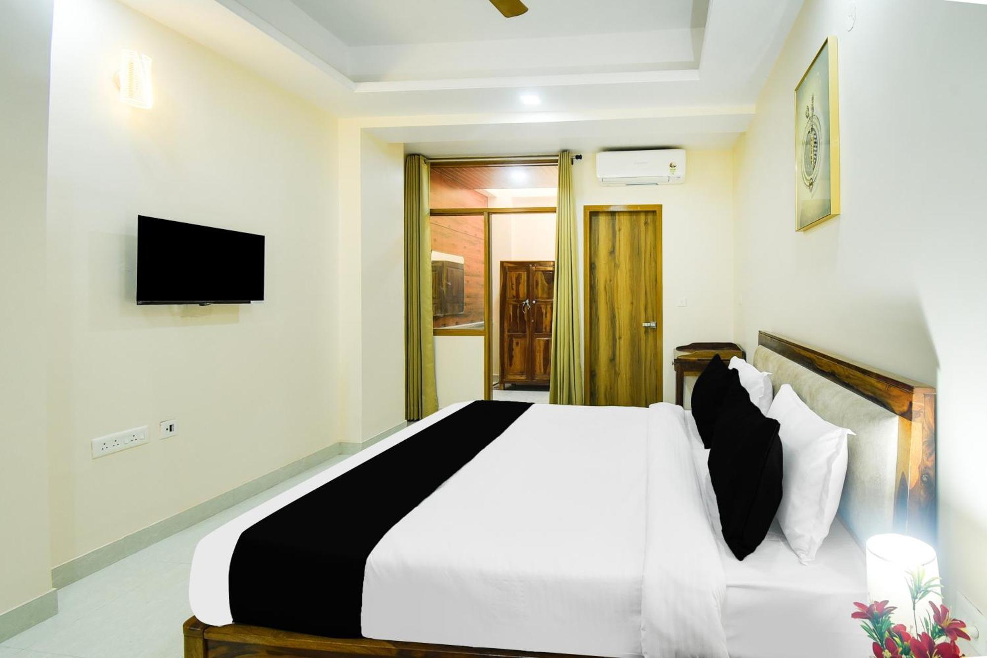 O Royal Retreat Hotel 3*