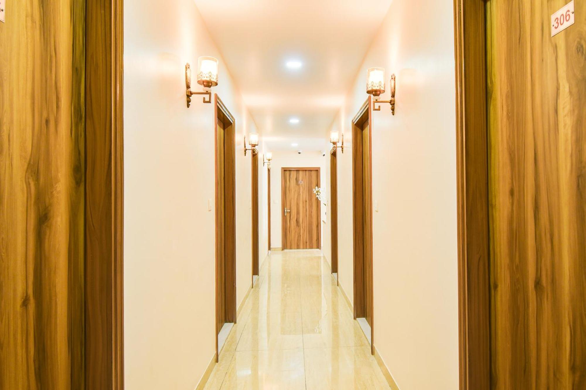 Hotel O Royal Retreat Jaipur